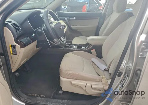 2015 Kia Sorento Lx из США, поврежденный, VIN 5XYKTCA64FG556576